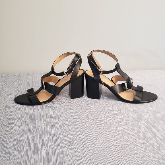 Marc Fisher Shoes - Marc Fisher Alina Ankle Strap Leather Upper Heel Sandals  Size 8M